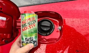 Jak nalít aditivum do nádrže? Praktický průvodce