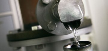 Co je destilovaná voda?