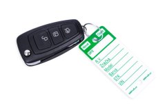 Zelené PLUS plastové visačky na klíče 250ks - 434040011