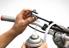 Přípravek pro mazání bowdenů - C105071