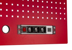 Děrovaná závěsná deska s el. zásuvkou 614,5x1052x24 mm PROFI RED - RWGB1324K