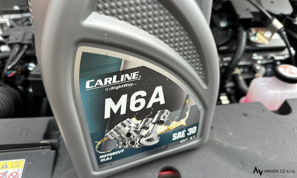 M6a motorový olej Carline